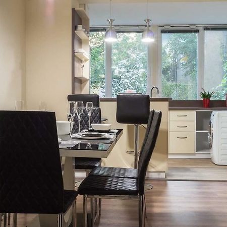 Central Apartment Пловдив Екстер'єр фото