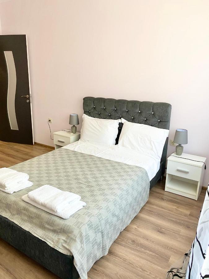 Central Apartment Пловдив Екстер'єр фото