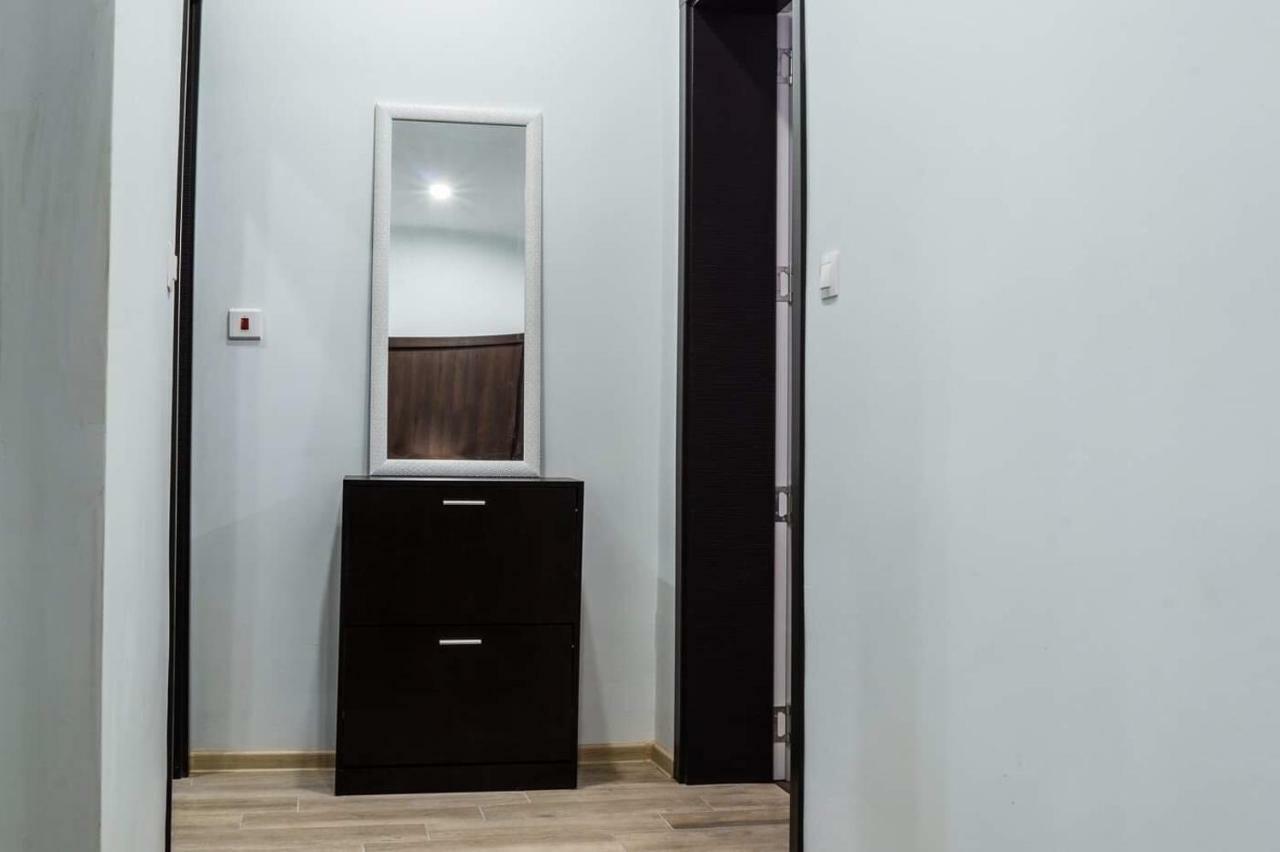 Central Apartment Пловдив Екстер'єр фото